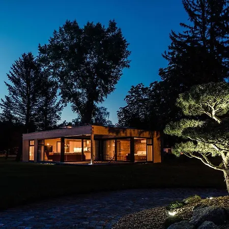 אתר נופש Resort Stromovka 4*