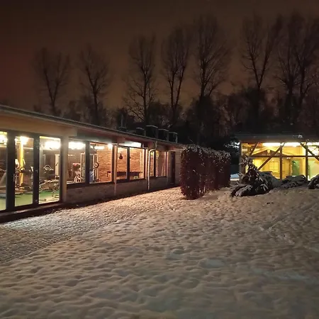 Villa Resort&Organic Spa - poslední volné chalety na Silvestra Station touristique Ceske Budejovice