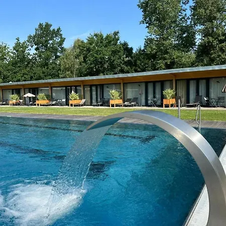Villa Resort&Organic Spa - poslední volné chalety na Silvestra 4*