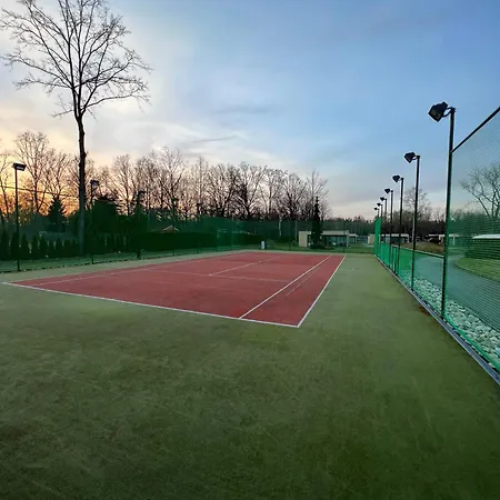אתר נופש Resort Stromovka 4*